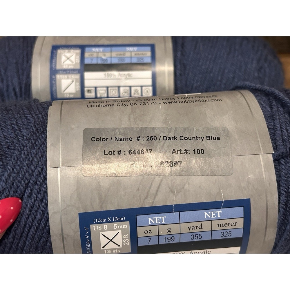 I Love This Yarn Lot of 2 Medium Blue And Dark Country Blue 100% Acrylic - Picture 3 of 3